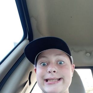 Meet your Posher, Aiden